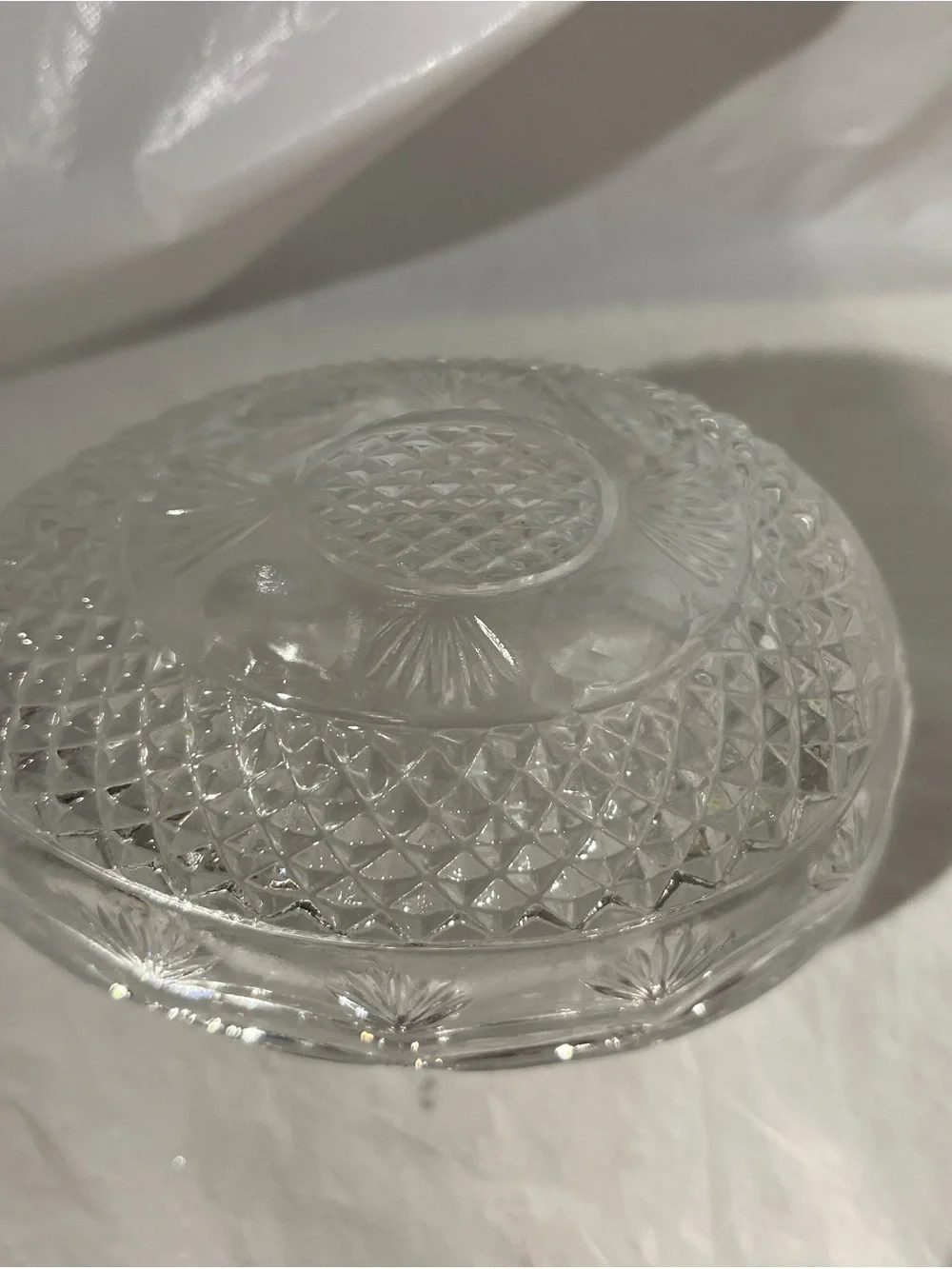 Avon 1977 Mothers Day Fostoria Lead Crystal Egg Shaped Trinket Dish